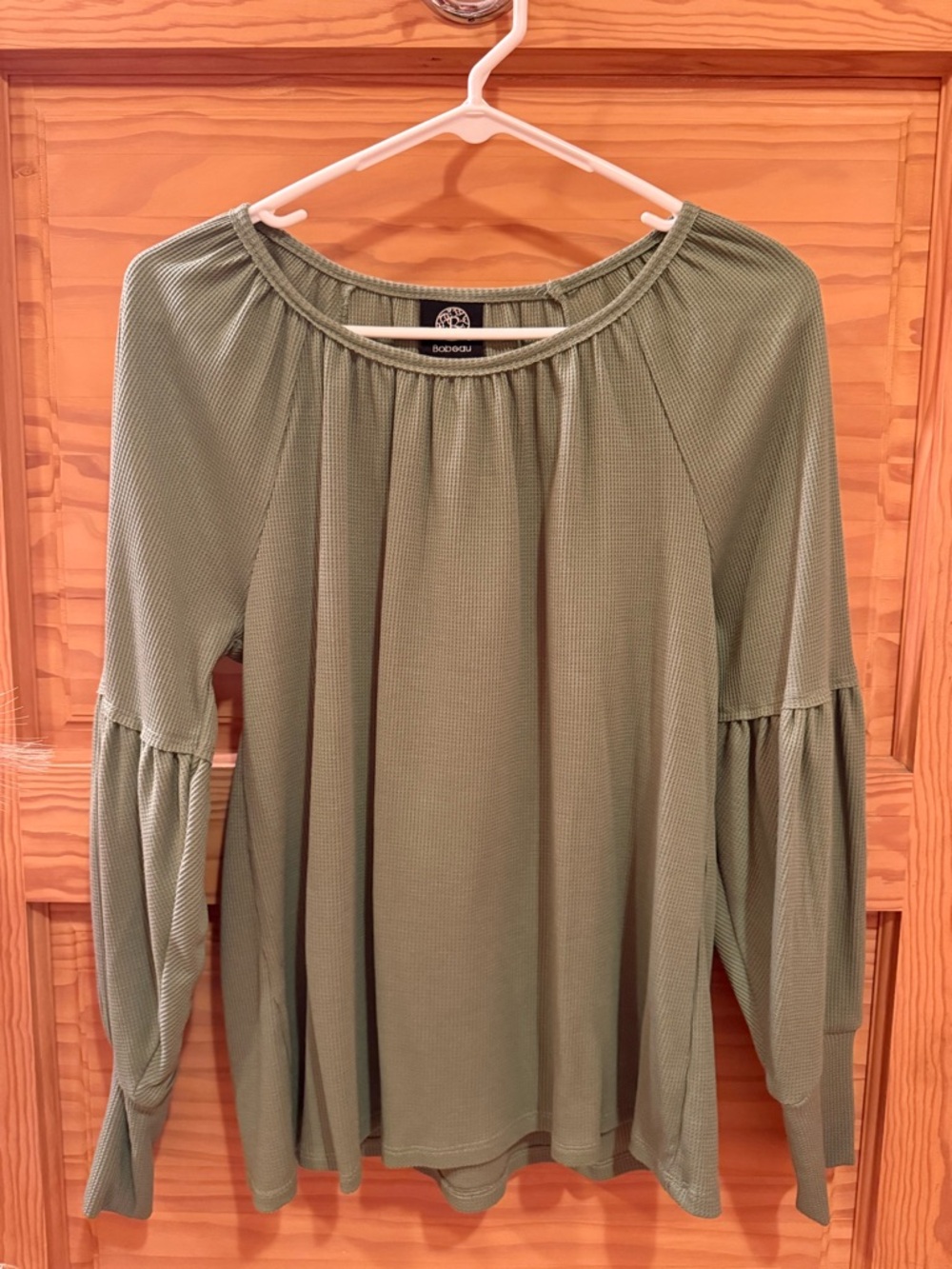 bobeau Olive Green Textured Long-Sleeve Peasant Blouse